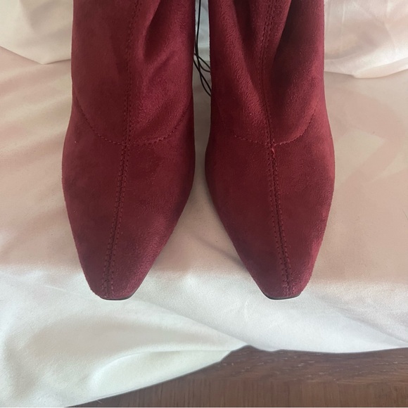Women's Burgundy Suede look Ankle Boots - Picture 4 of 6